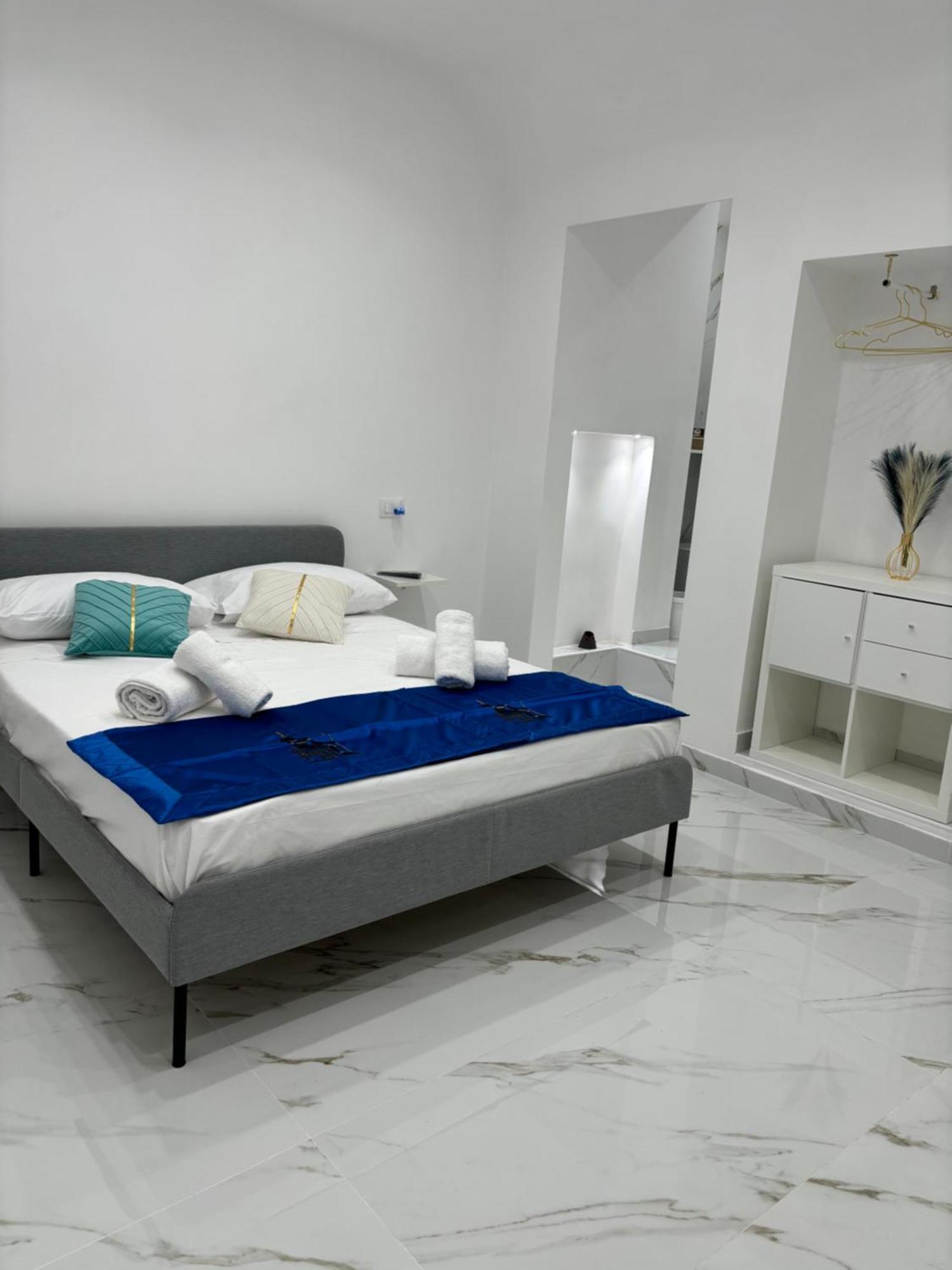 Sanfeliceguestroom Napoli Esterno foto